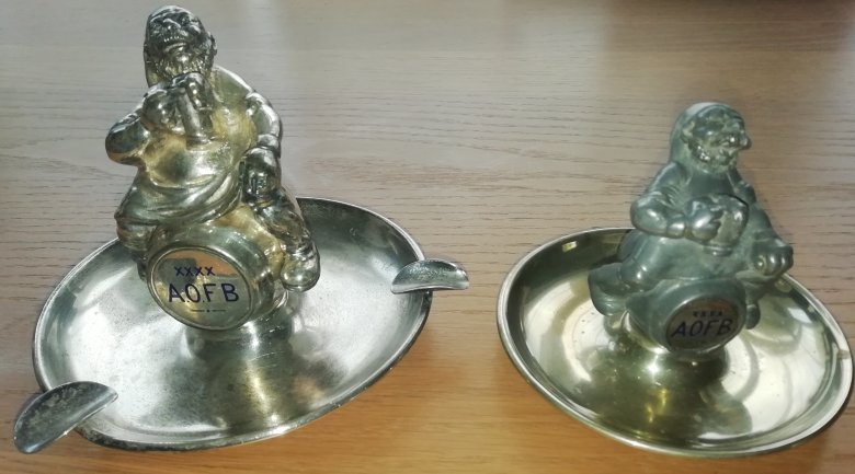 Ashtray comparison