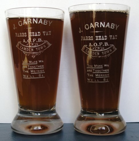 John Carnabys glasses - Parrs Head Vat London